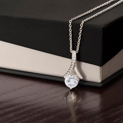 Alluring Beauty Necklace - Gold Finish - Luxury Gift For Her